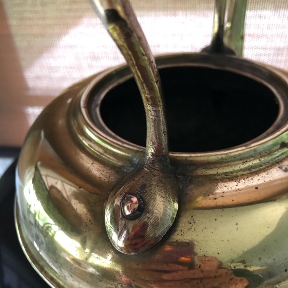 POT BELLY KETTLE ETCHED BRASS TODDY KETTLE MID CENTURY SHABBY CHIC - Picture 5 of 16